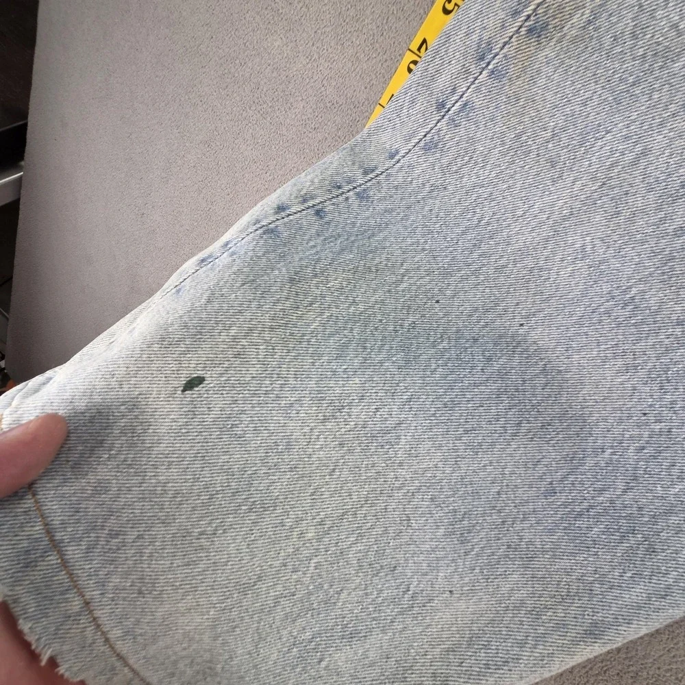 VTG Levis 501 Jeans Mens Blue Light Wash Straight Button Fly Made USA Fits 36x25